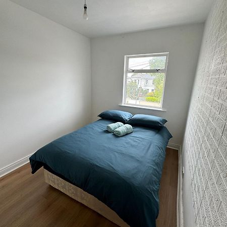 Nice Double Room At 2 Iveragh Rd-8 Dublin Exterior photo